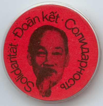 [Ho chi minh portrait] (text in Vietnamese)